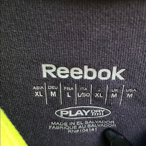 Reebok pullover activewear long sleeve - Picture 3 of 3
